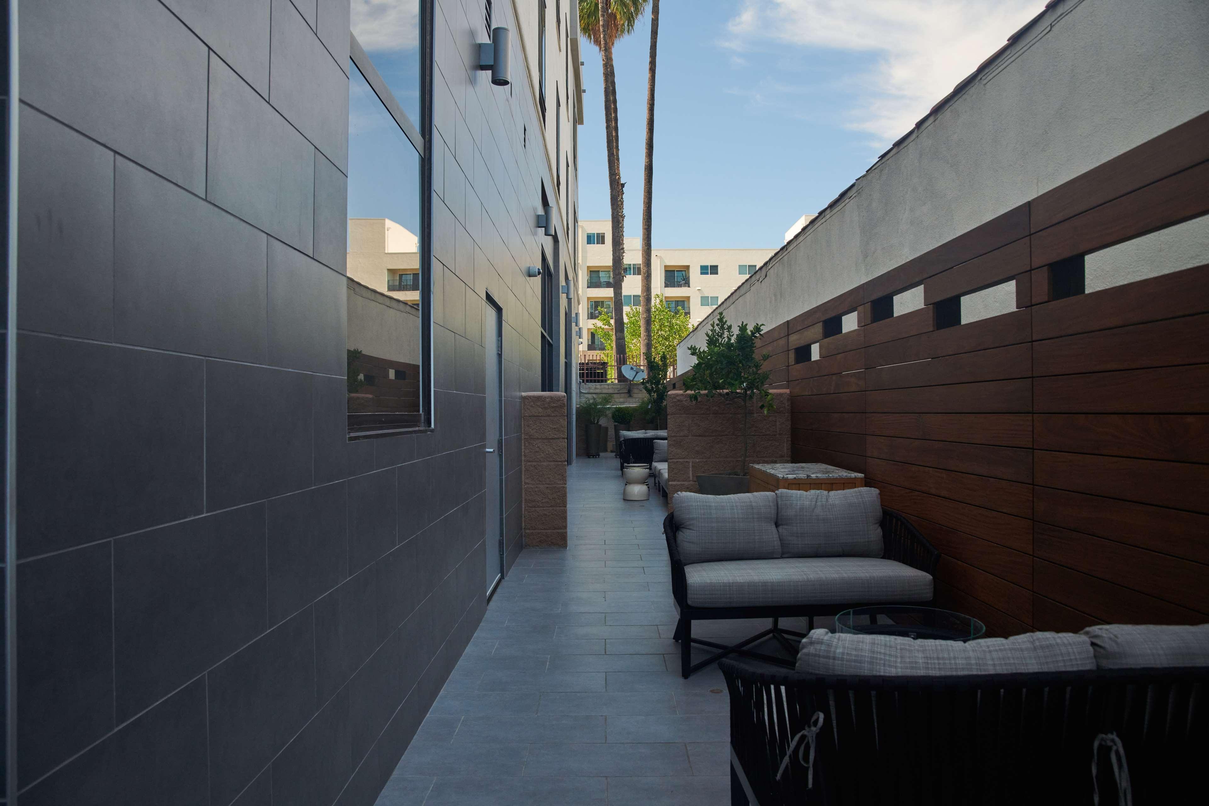Hampton Inn & Suites Sherman Oaks Los Ángeles Exterior foto